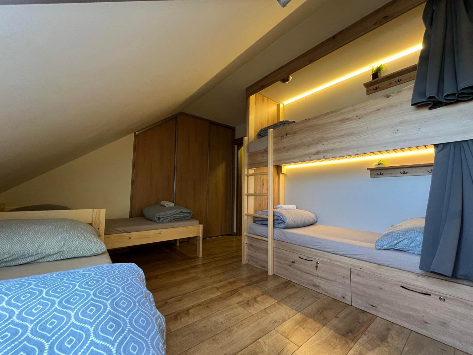Sherpa'S Hostel High Tatras Štrbské Pleso Kültér fotó