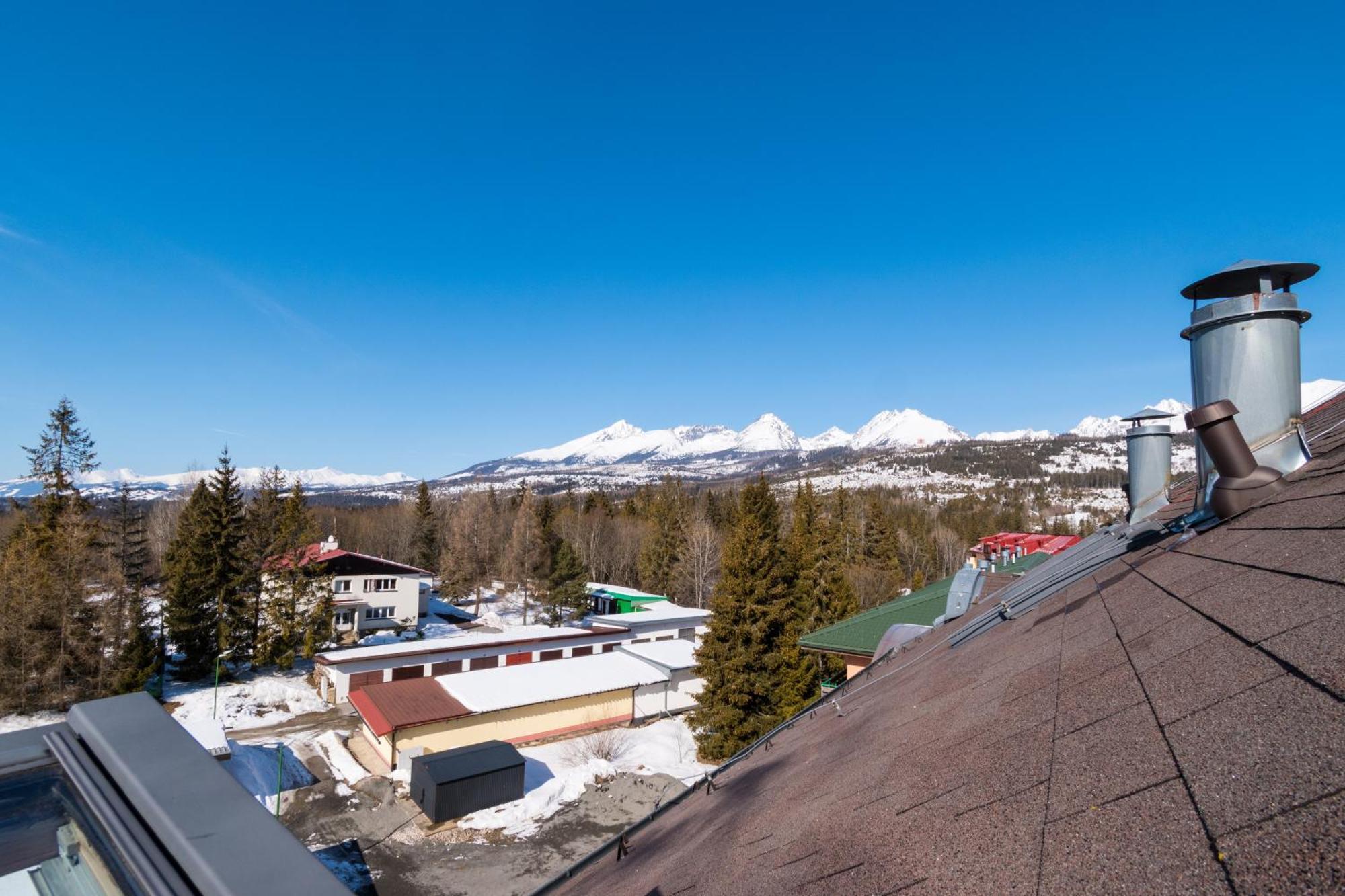 Sherpa'S Hostel High Tatras Štrbské Pleso Kültér fotó