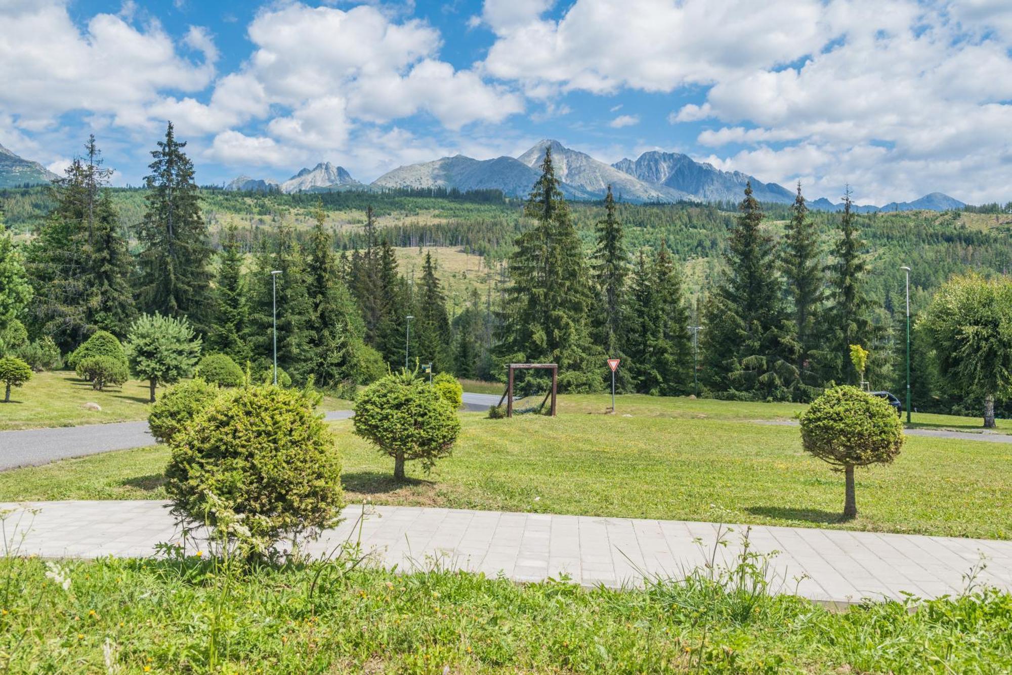 Sherpa'S Hostel High Tatras Štrbské Pleso Kültér fotó