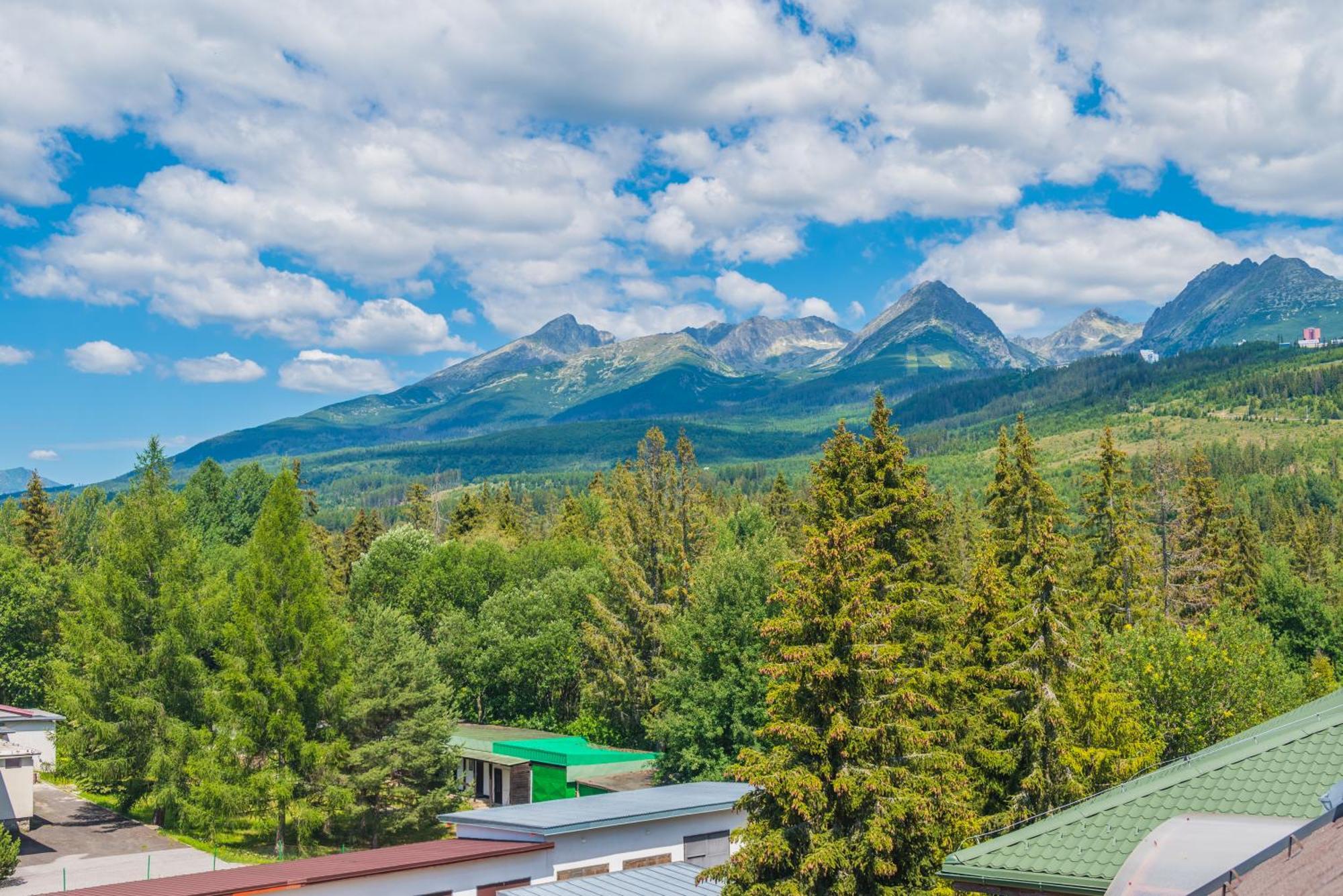 Sherpa'S Hostel High Tatras Štrbské Pleso Kültér fotó