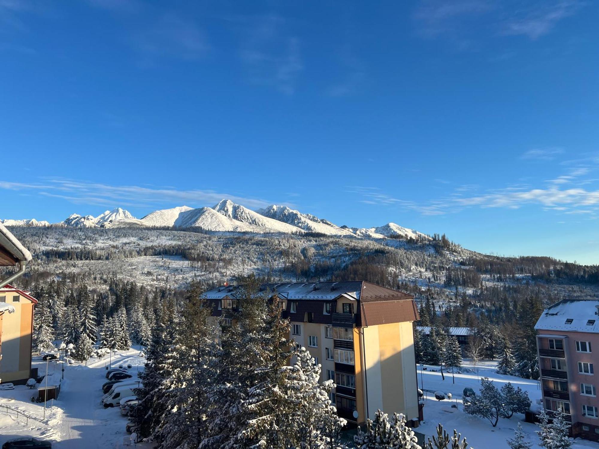 Sherpa'S Hostel High Tatras Štrbské Pleso Kültér fotó